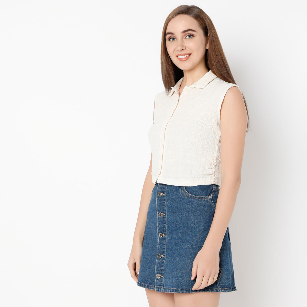 Slim Fit Solid Shirt Collar Shirt