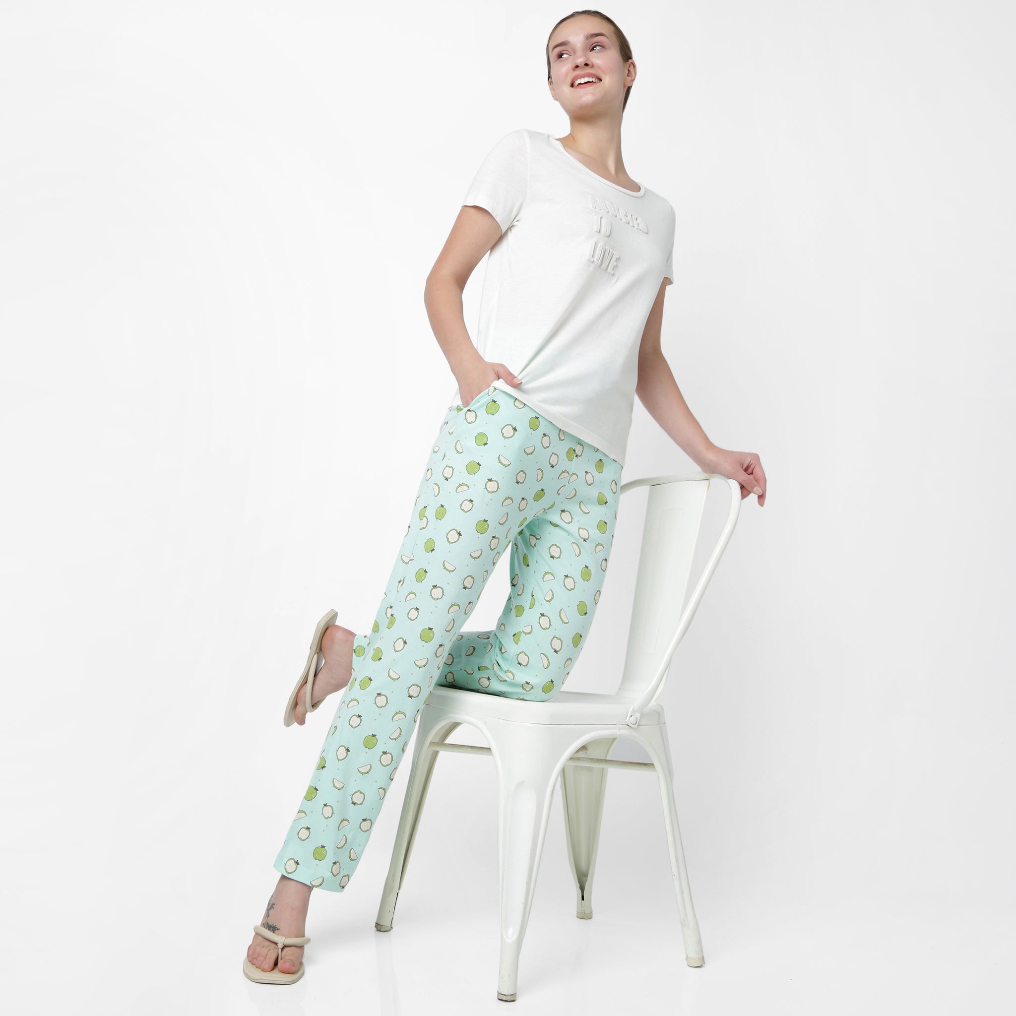 Women Wearing Regular Fit Printed Mid Rise Pyjama