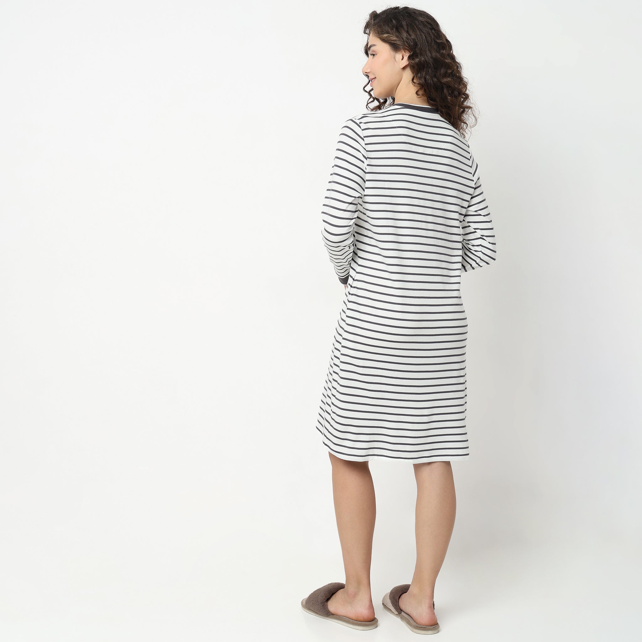 Regular Fit Striped Short Gown