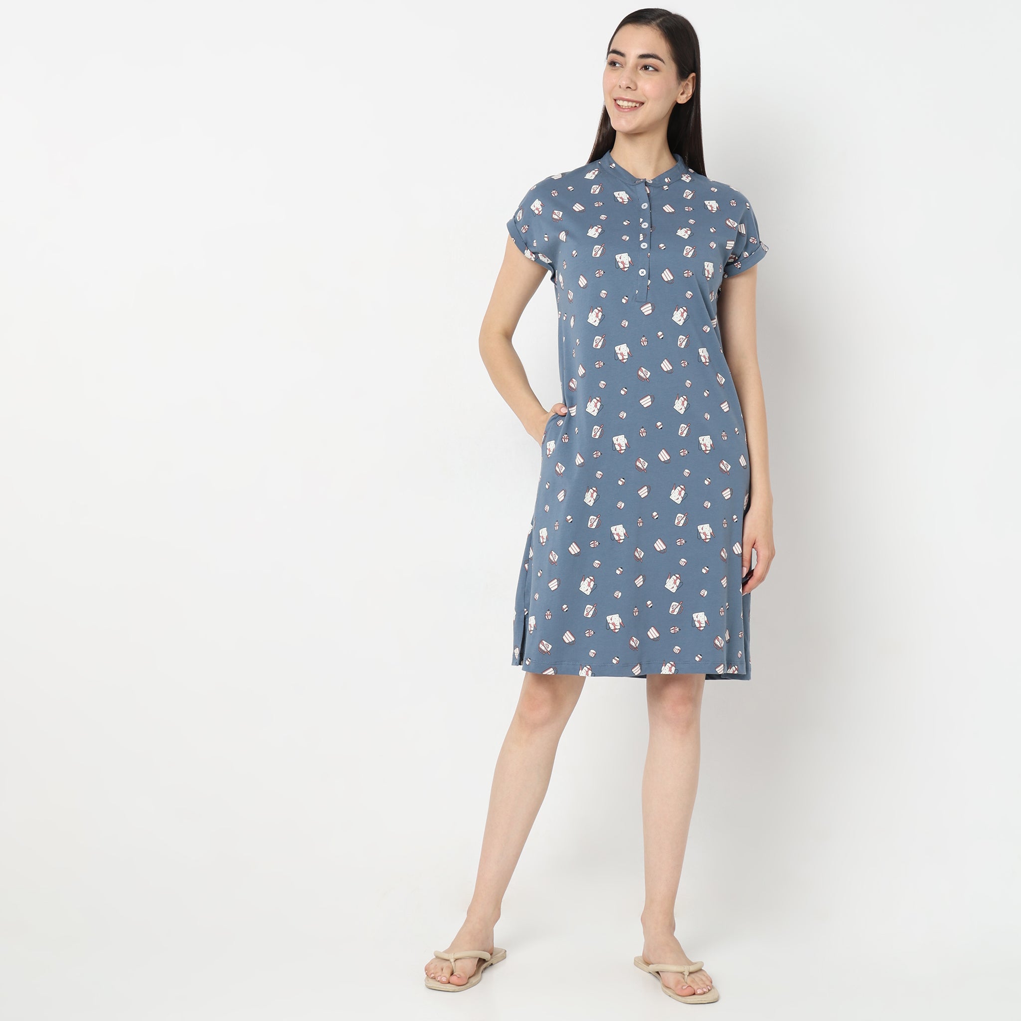 Regular Fit Graphic Short Gown
