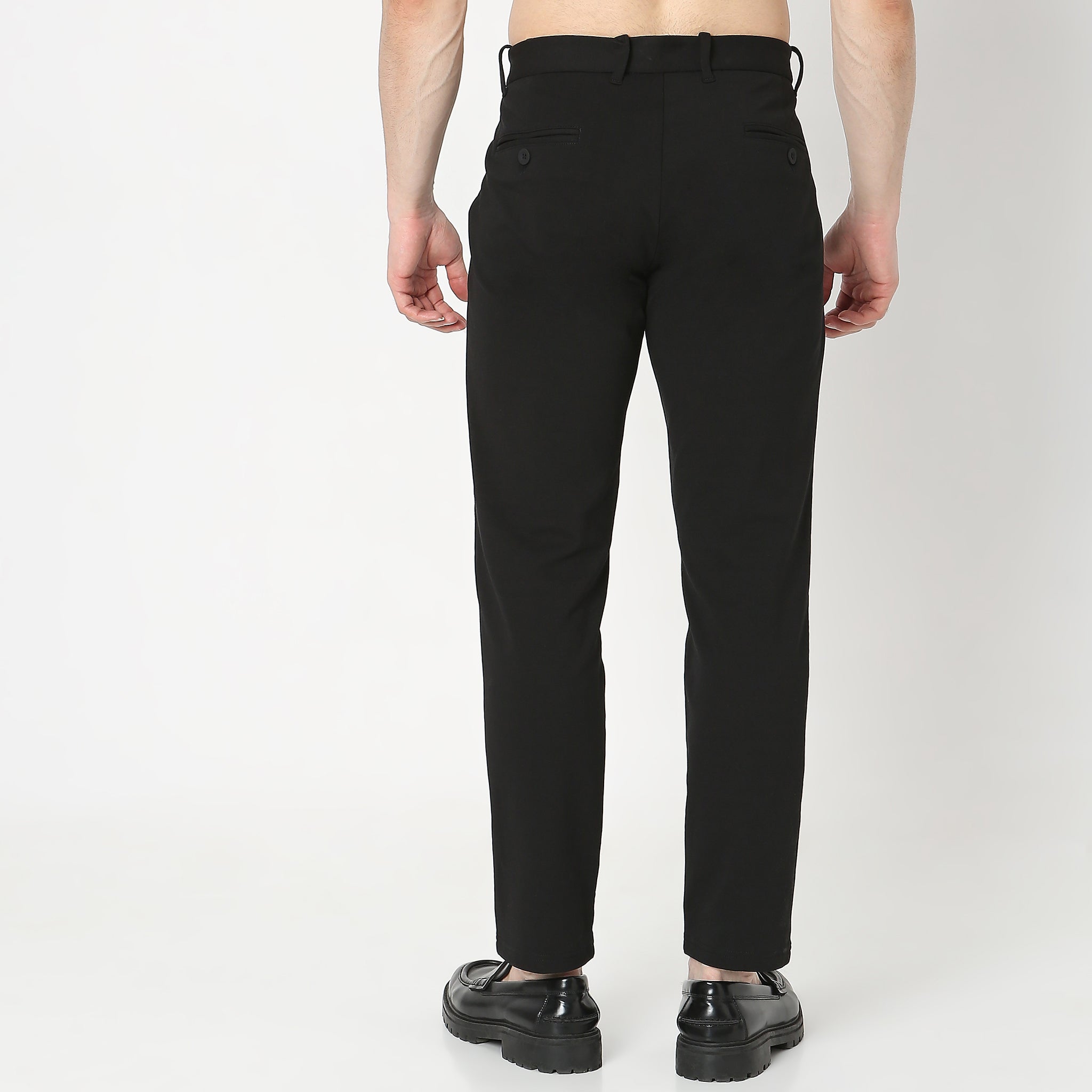 Skinny Fit Solid Mid Rise Chinos