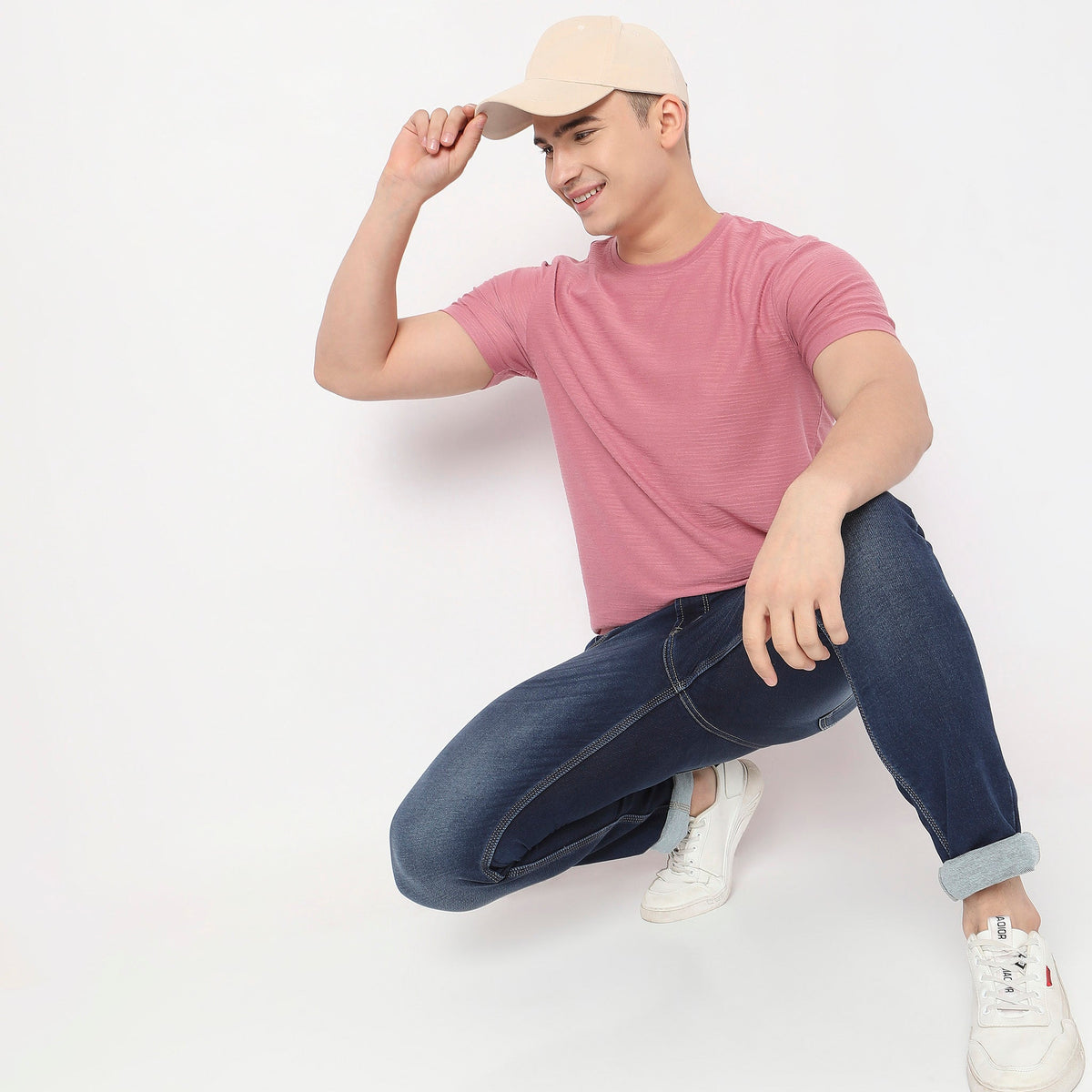 Men Wearing Regular Fit Structured T-Shirt