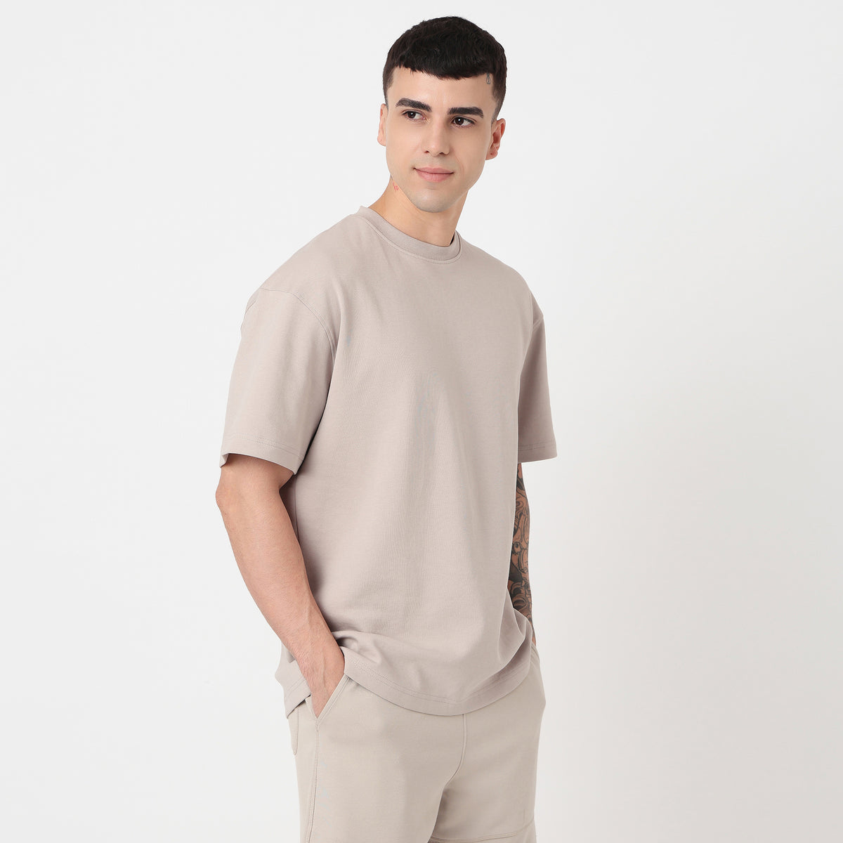 Airess Oversize Solid T-Shirt