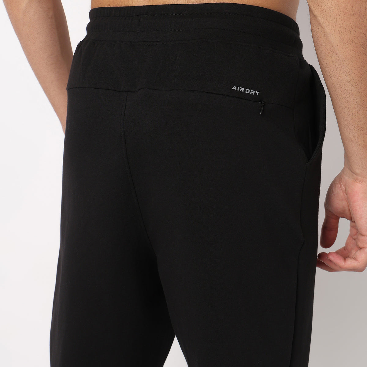 Ultimate Travel Solid Trackpants