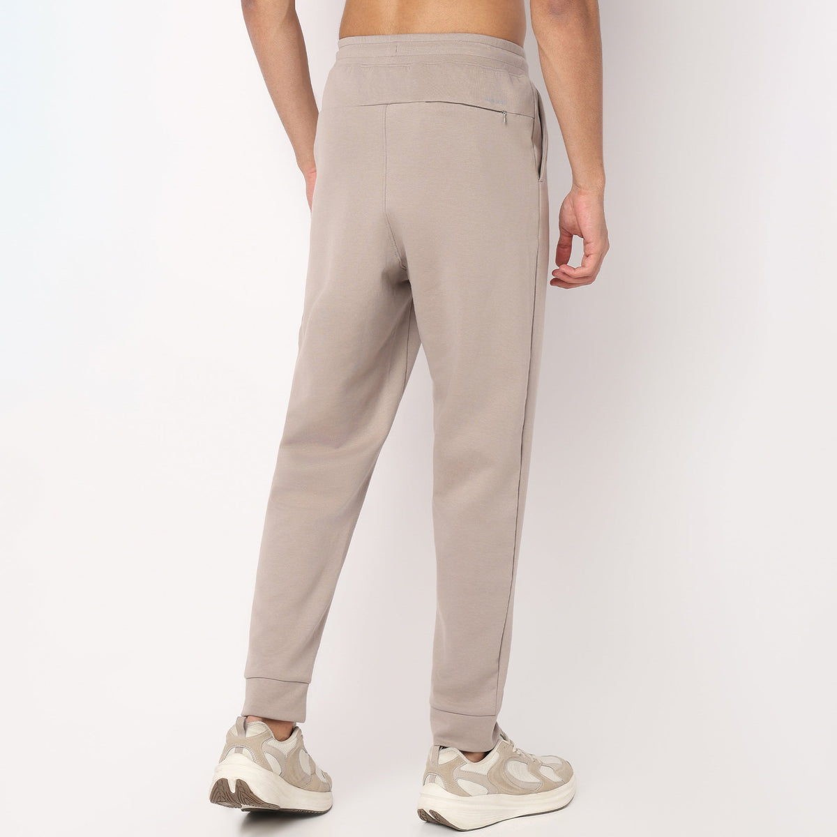 Regular Fit Solid Mid Rise Trackpants