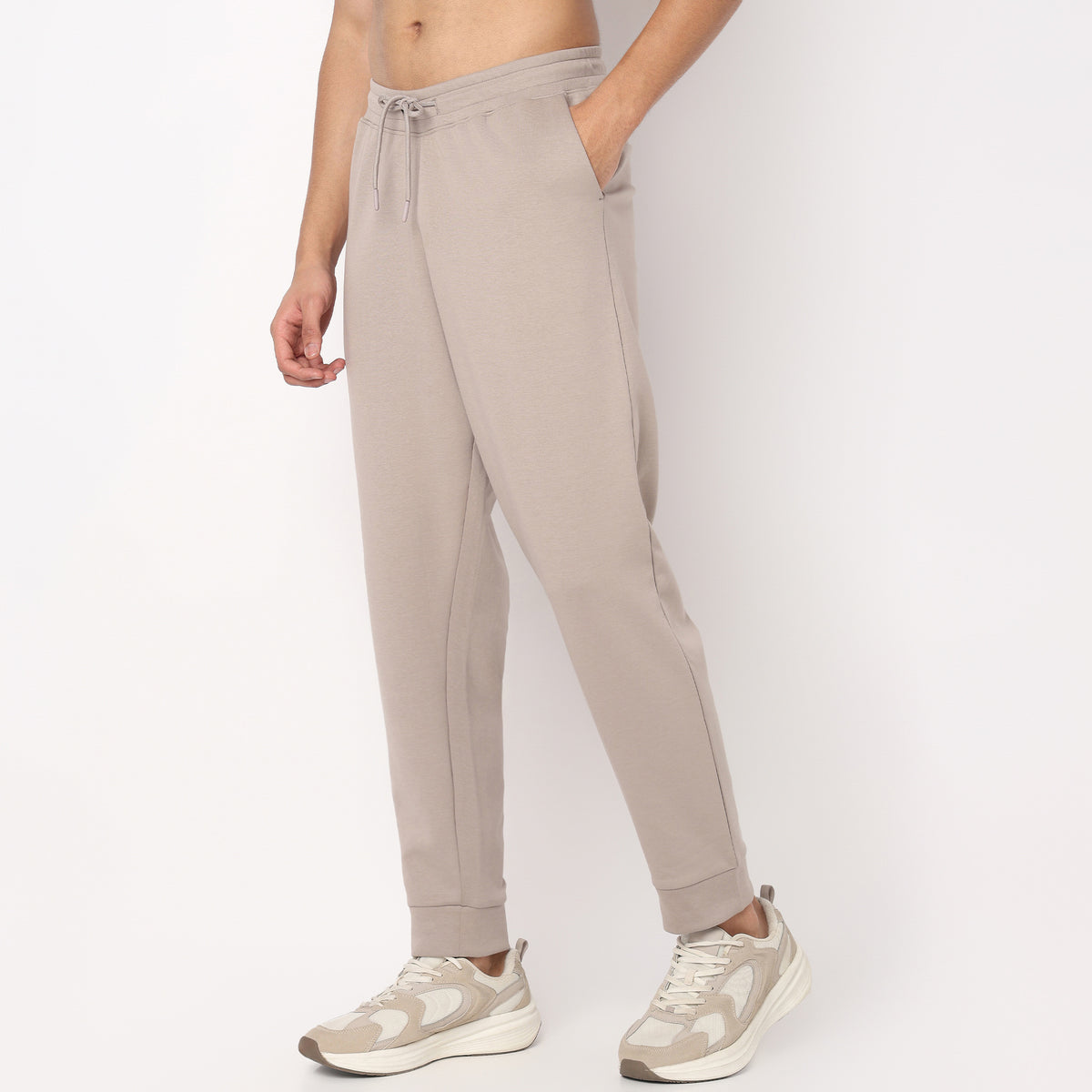 Ultimate Travel Solid Trackpants
