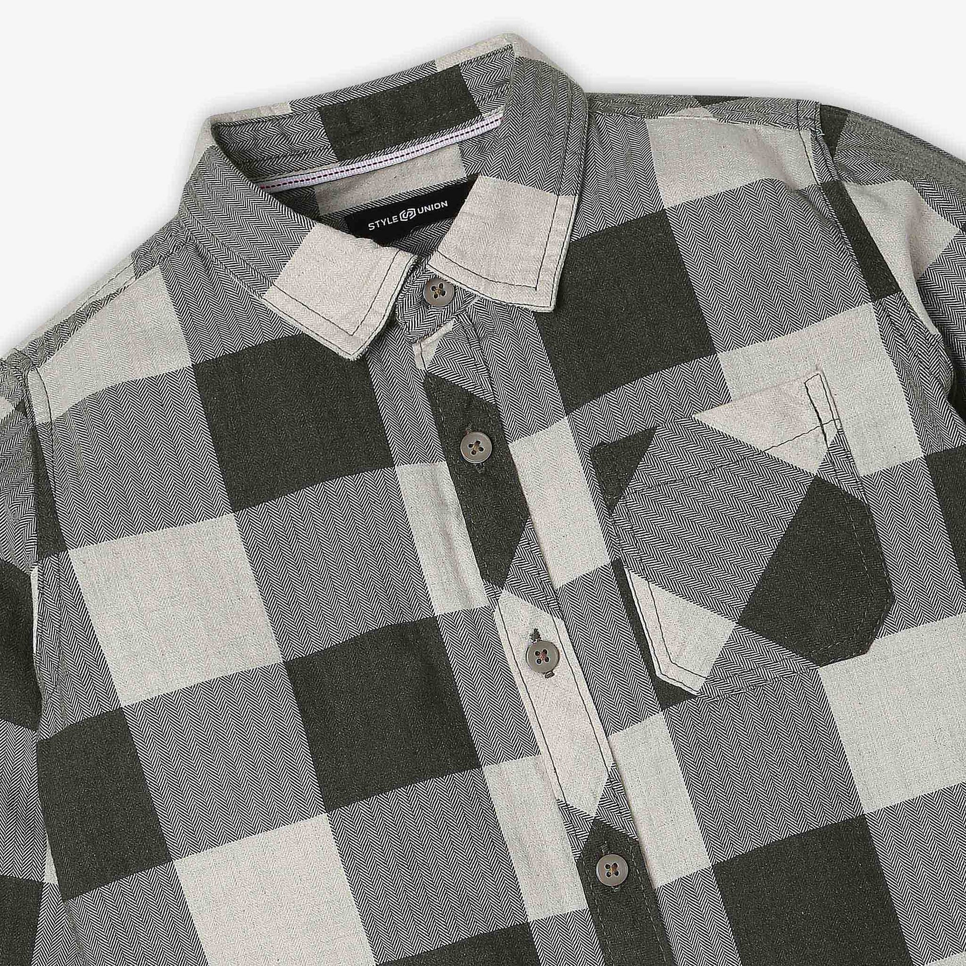 Boys Regular Fit Checkered Shirt Collar Shirt
