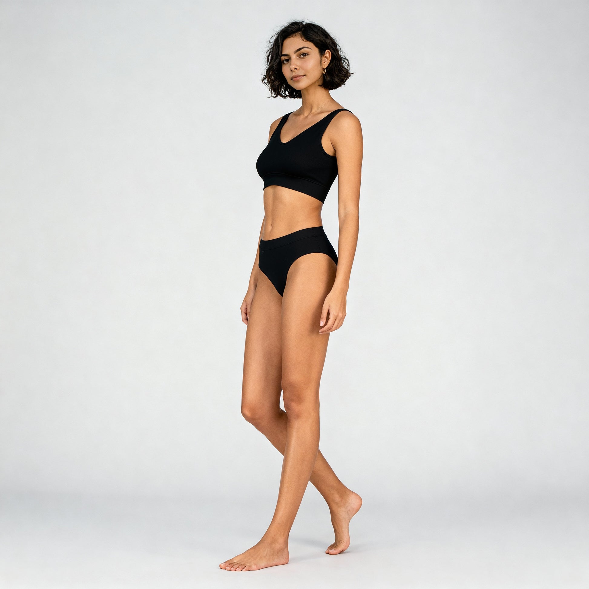 Full Coverage Seamless V-Neck Tank Bra