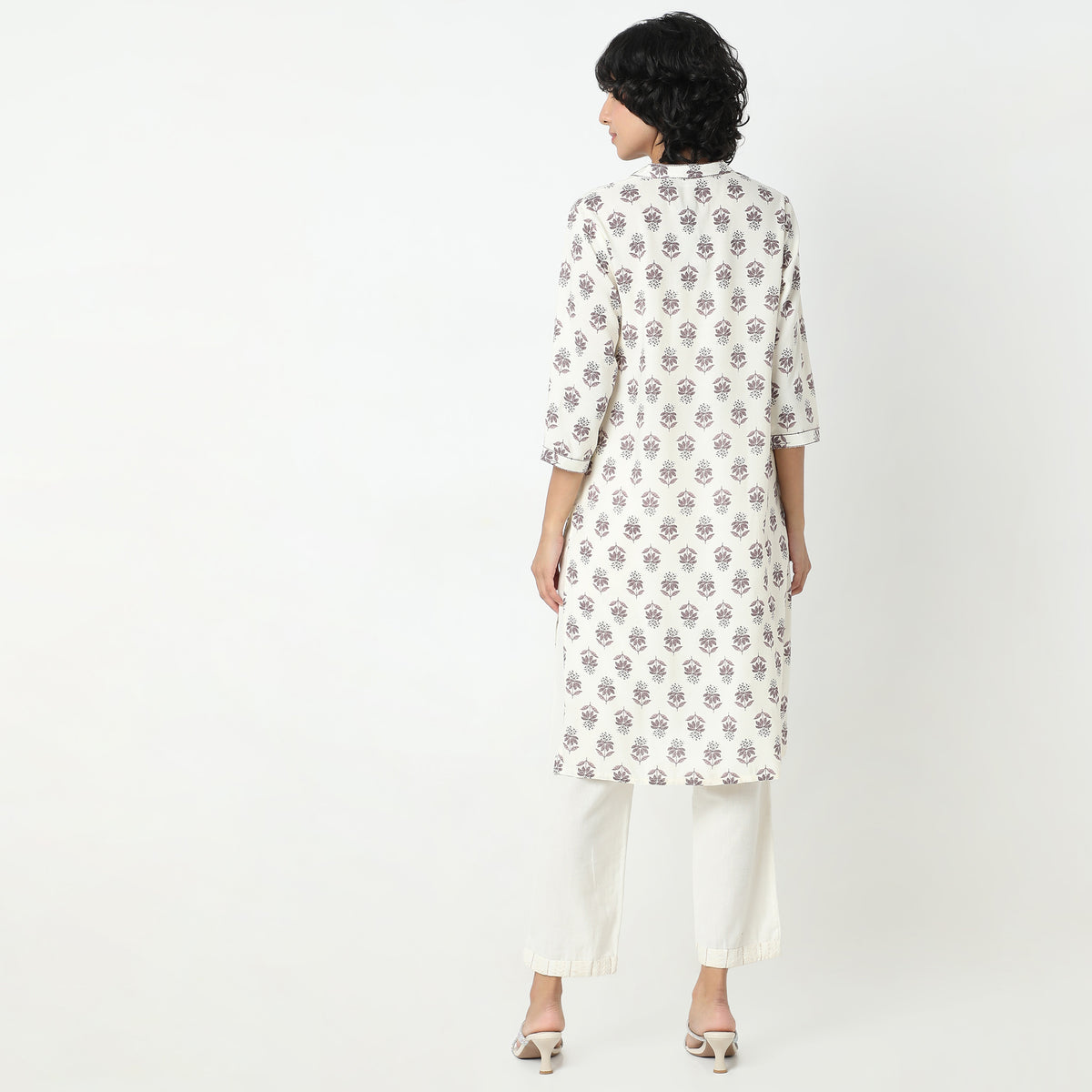 Straight Fit Printed Kurta