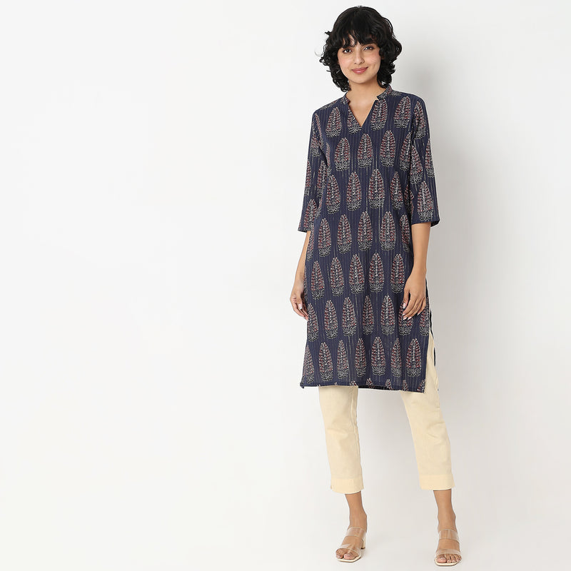 Straight Fit Printed Kurta