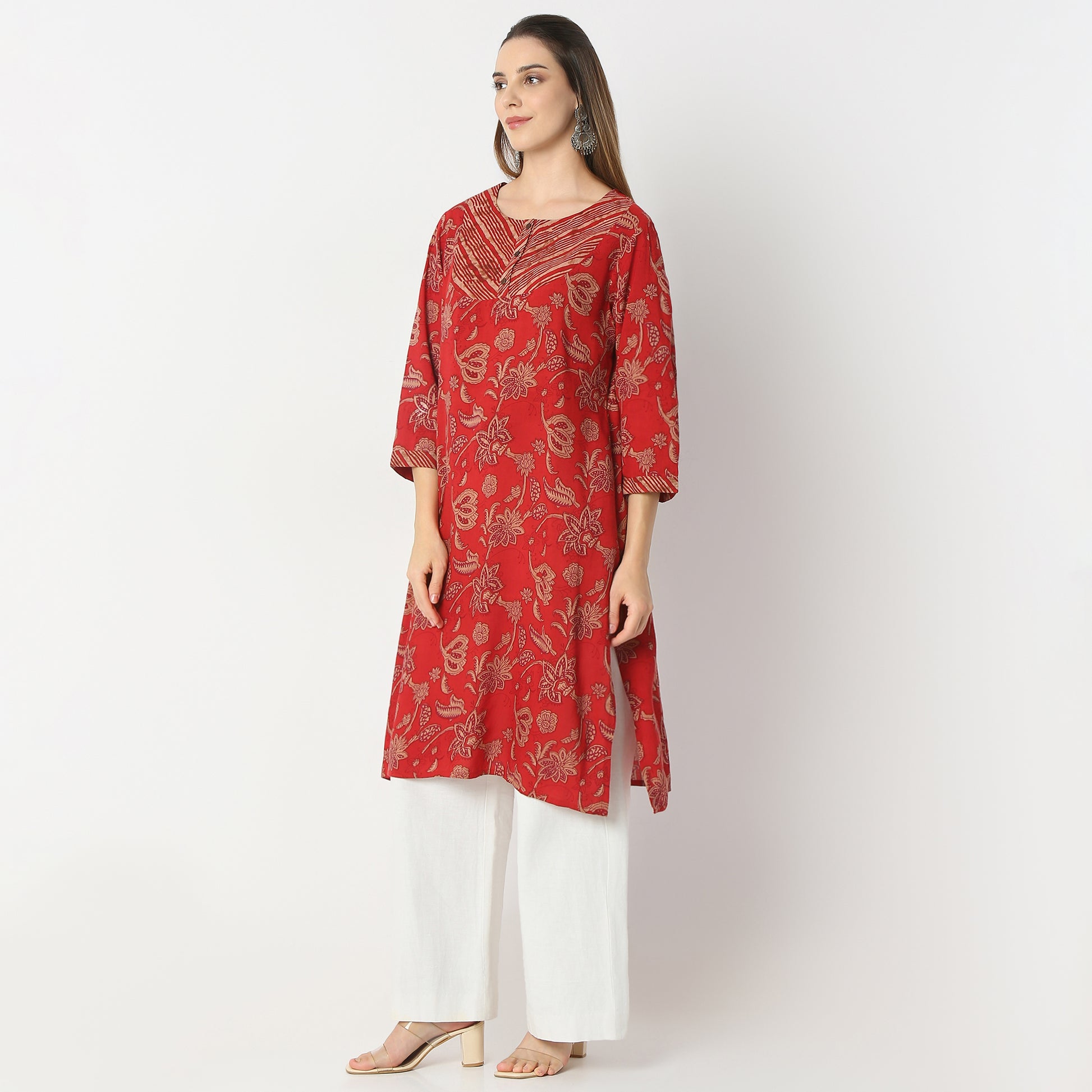 Straight Fit Printed Kurta