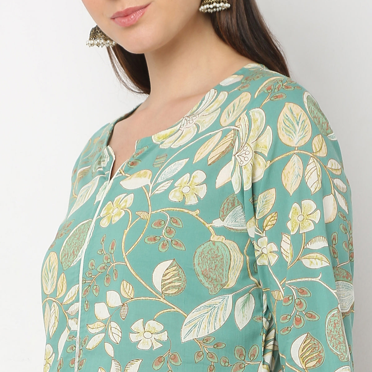 Straight Fit Floral Kurta