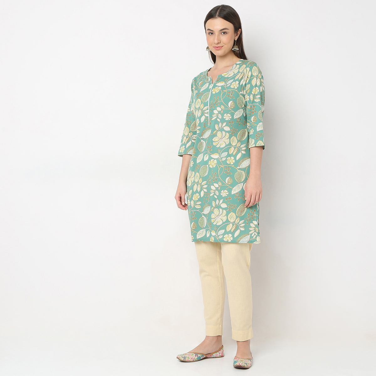 Straight Fit Floral Kurta