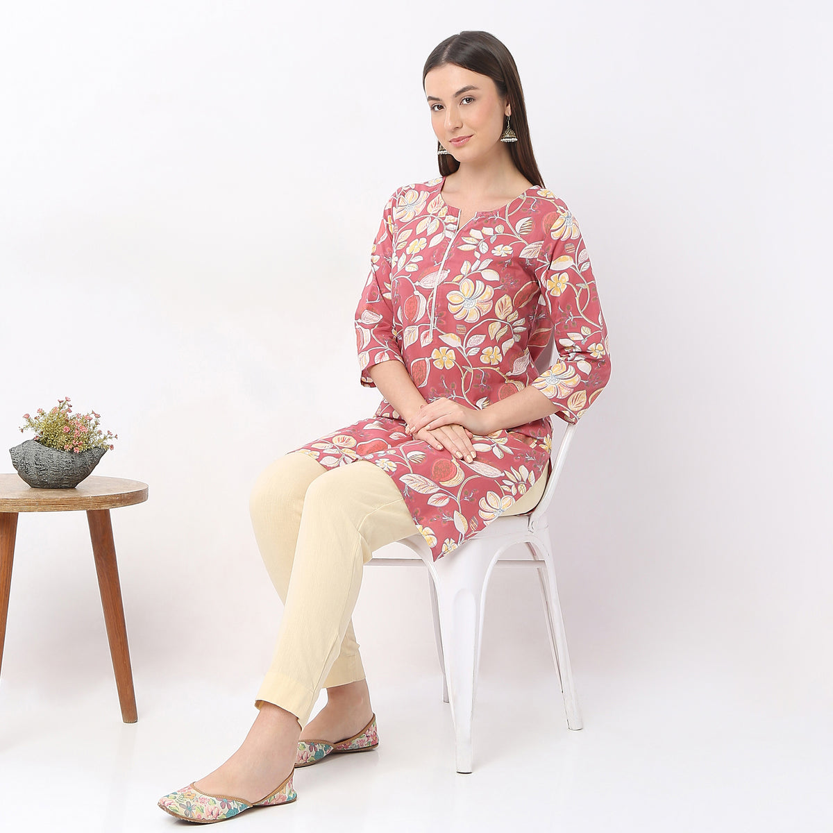 Straight Fit Floral Kurta