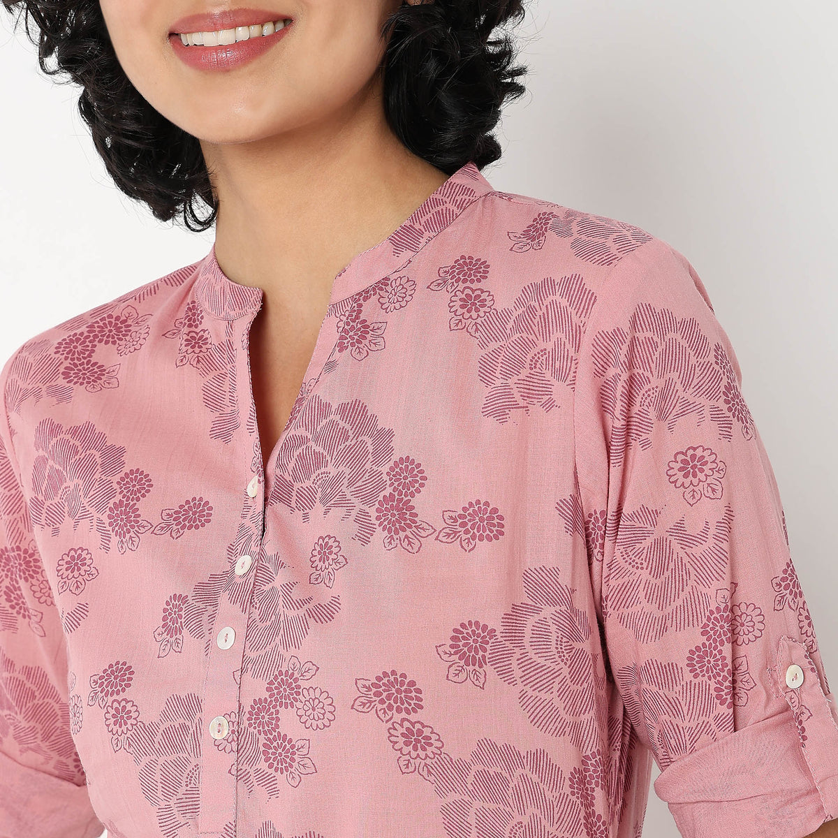 Straight Fit Floral Kurta