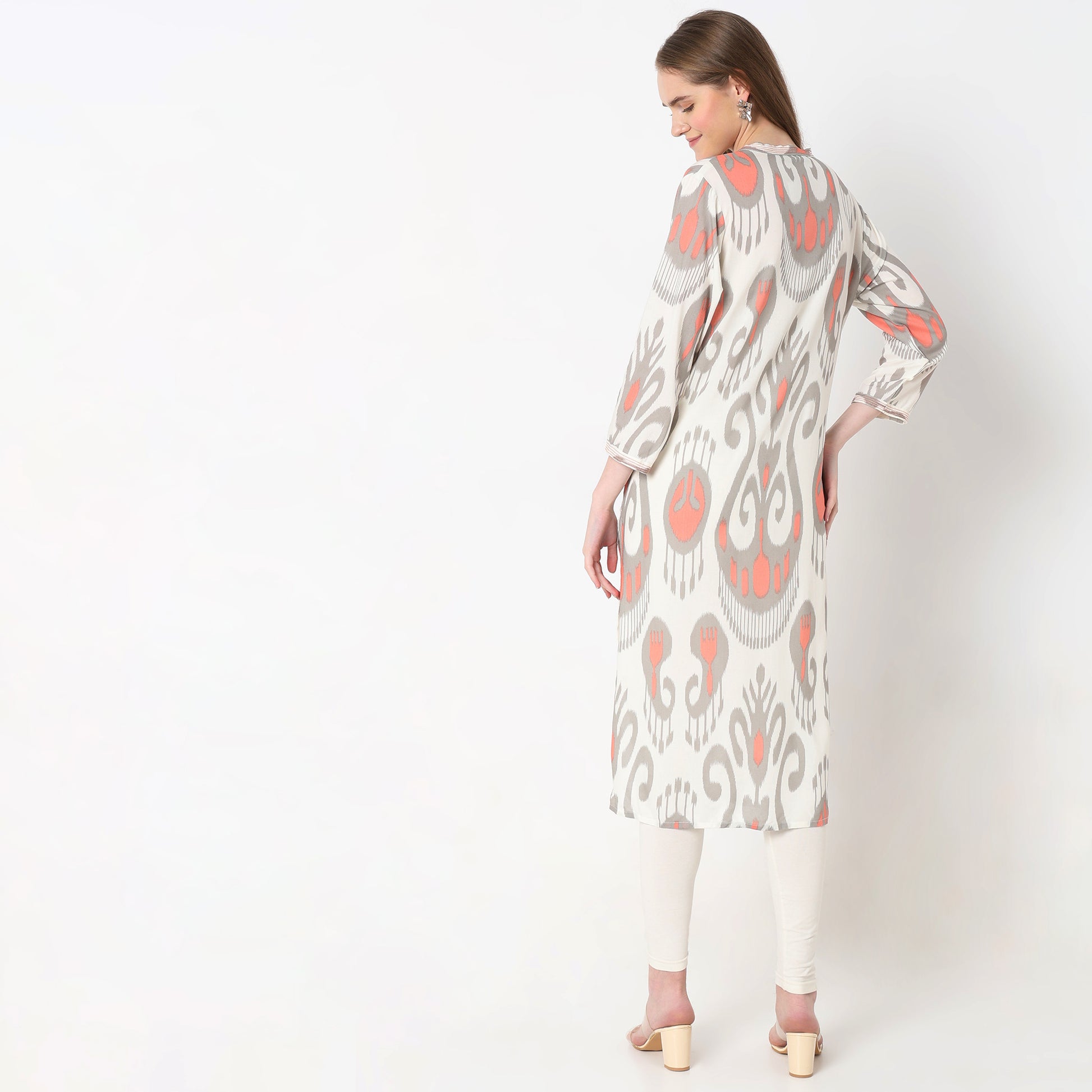 Straight Fit Printed Kurta