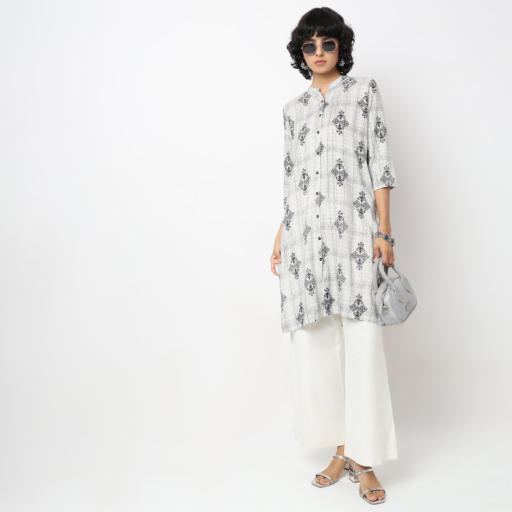 Straight Fit Printed Kurta