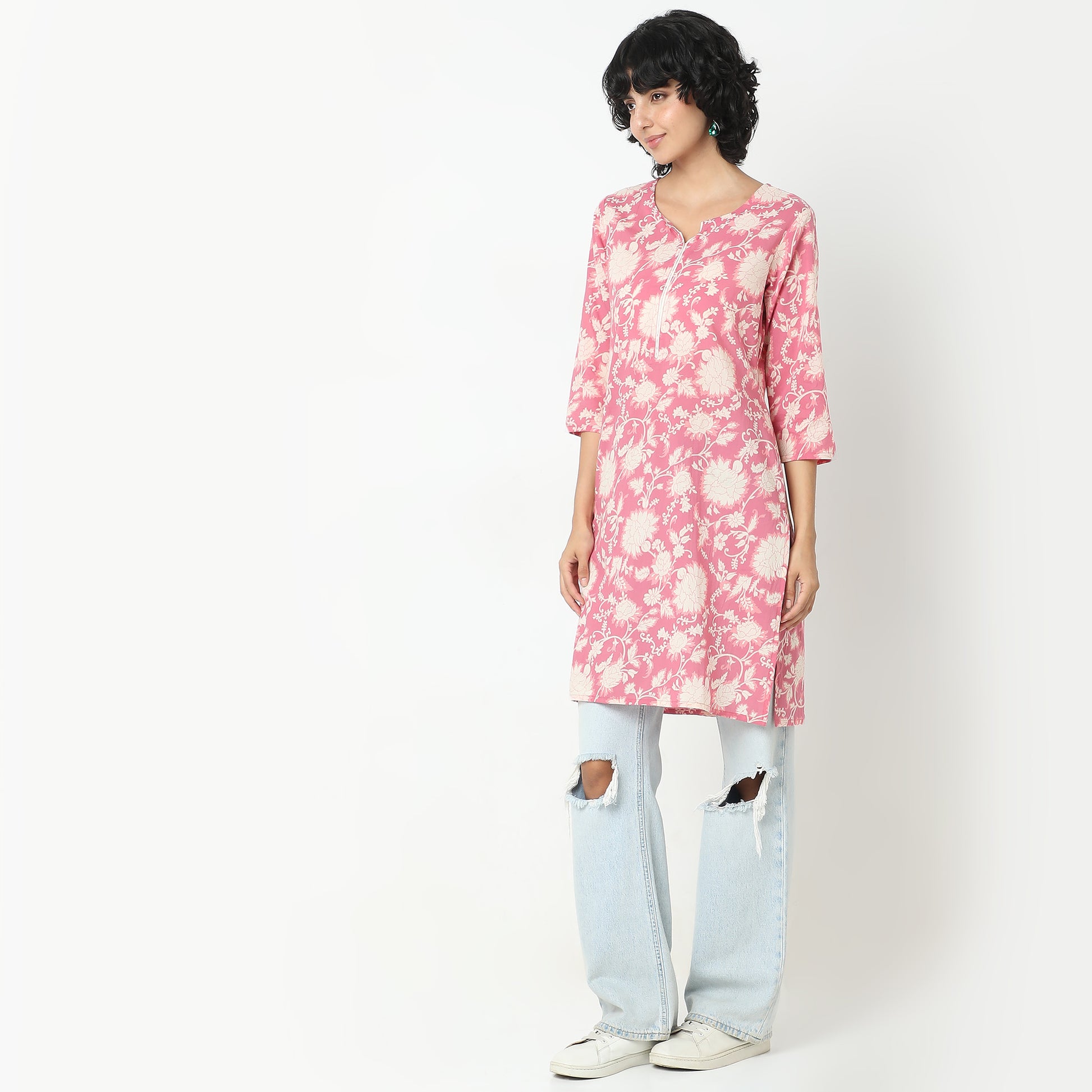 Straight Fit Printed Kurta