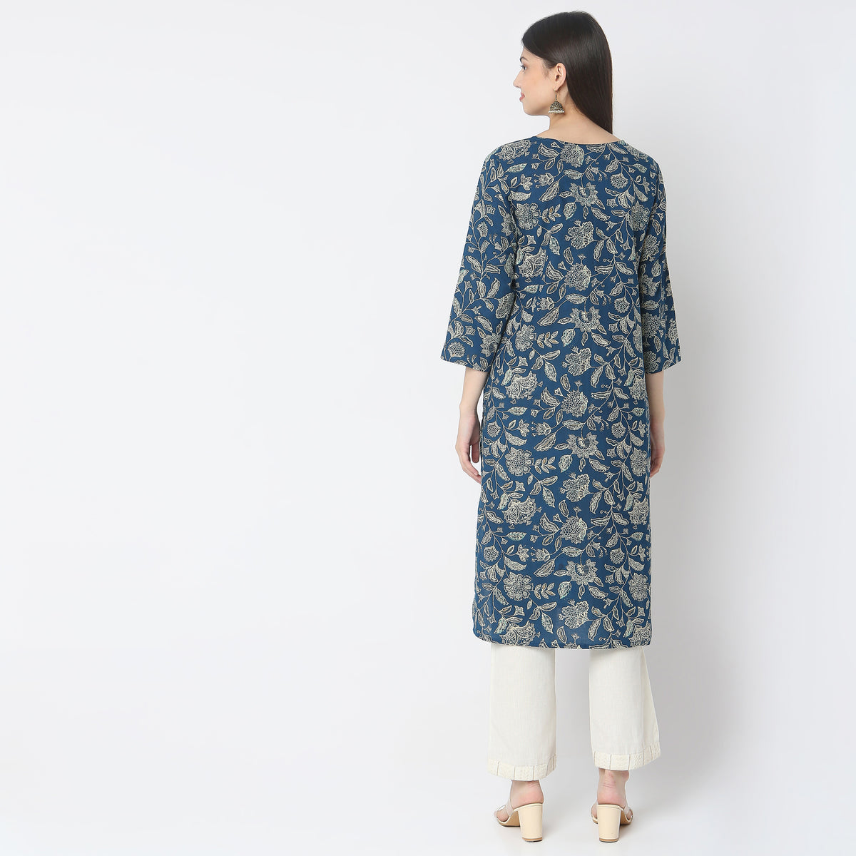 Straight Fit Printed Kurta