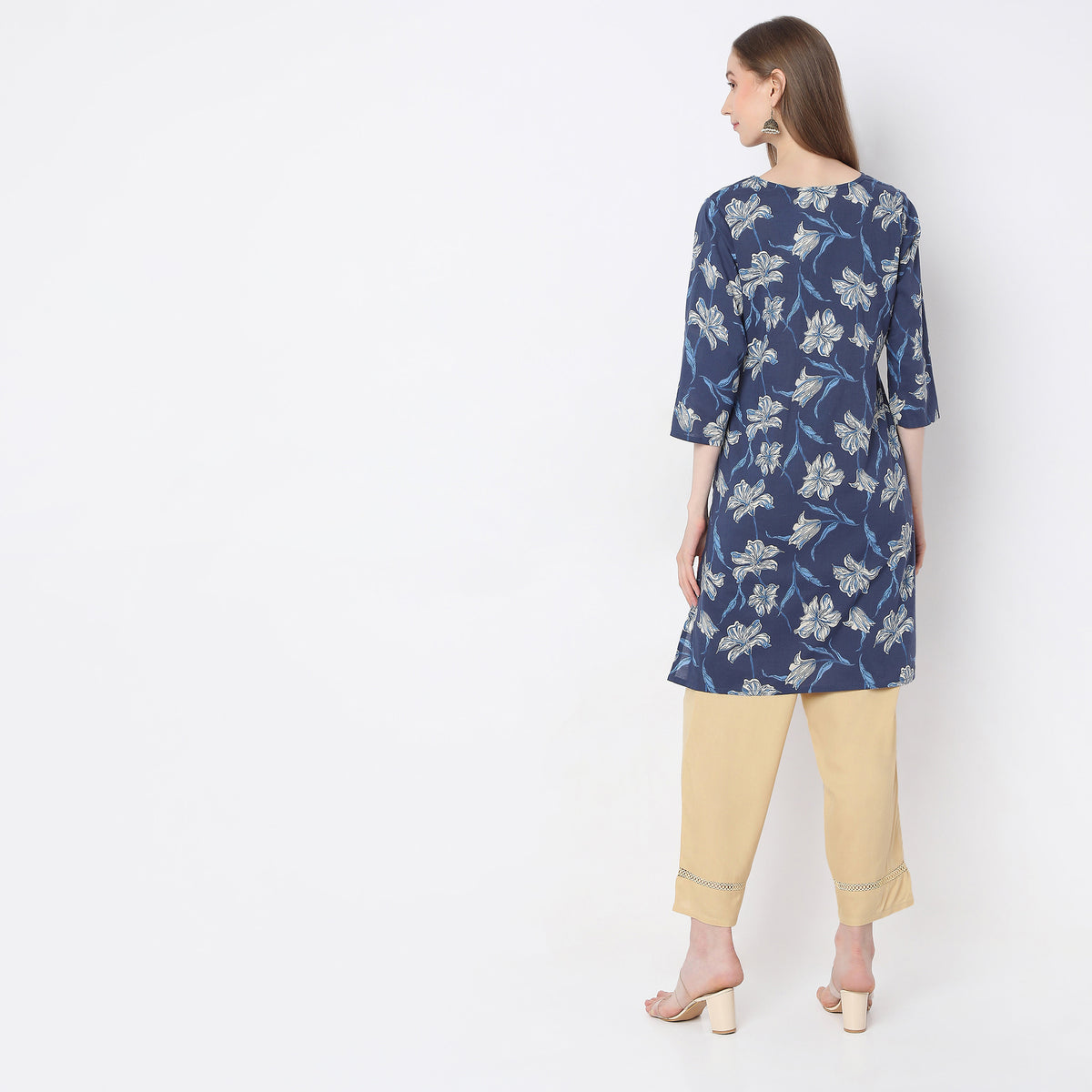 Straight Fit Printed Kurta