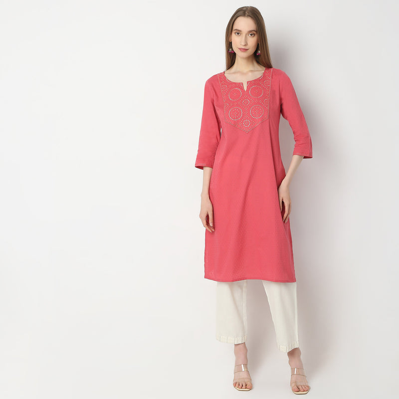 Straight Fit Embroidered Kurta