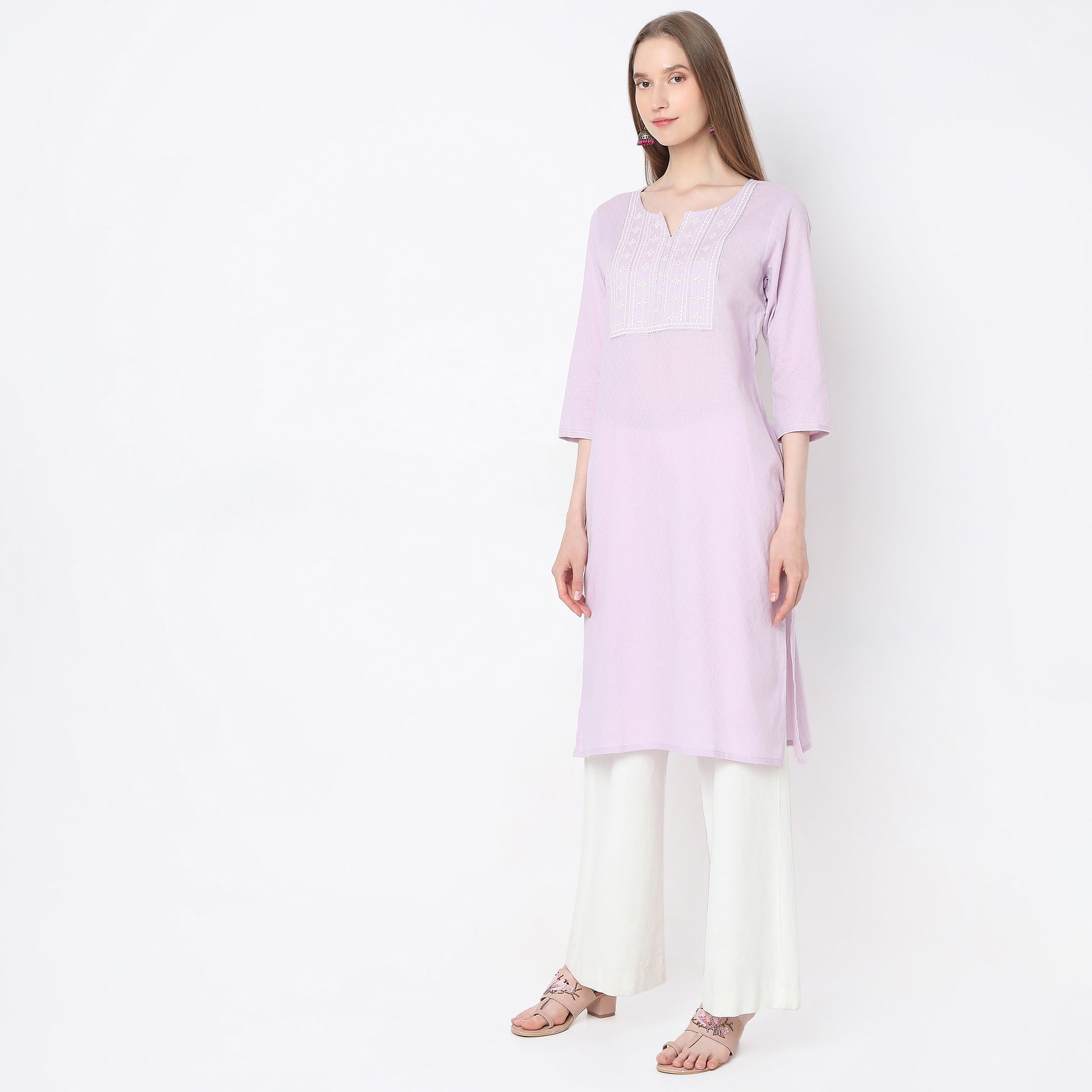 Straight Fit Embroidered Kurta