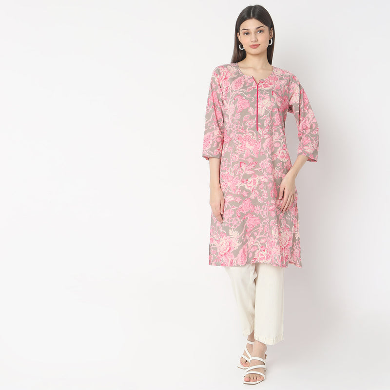 Straight Fit Printed Kurta