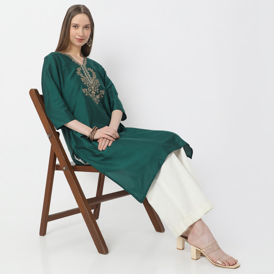 Embroidered Below Knee V-Neck Straight Fit Table Kurta