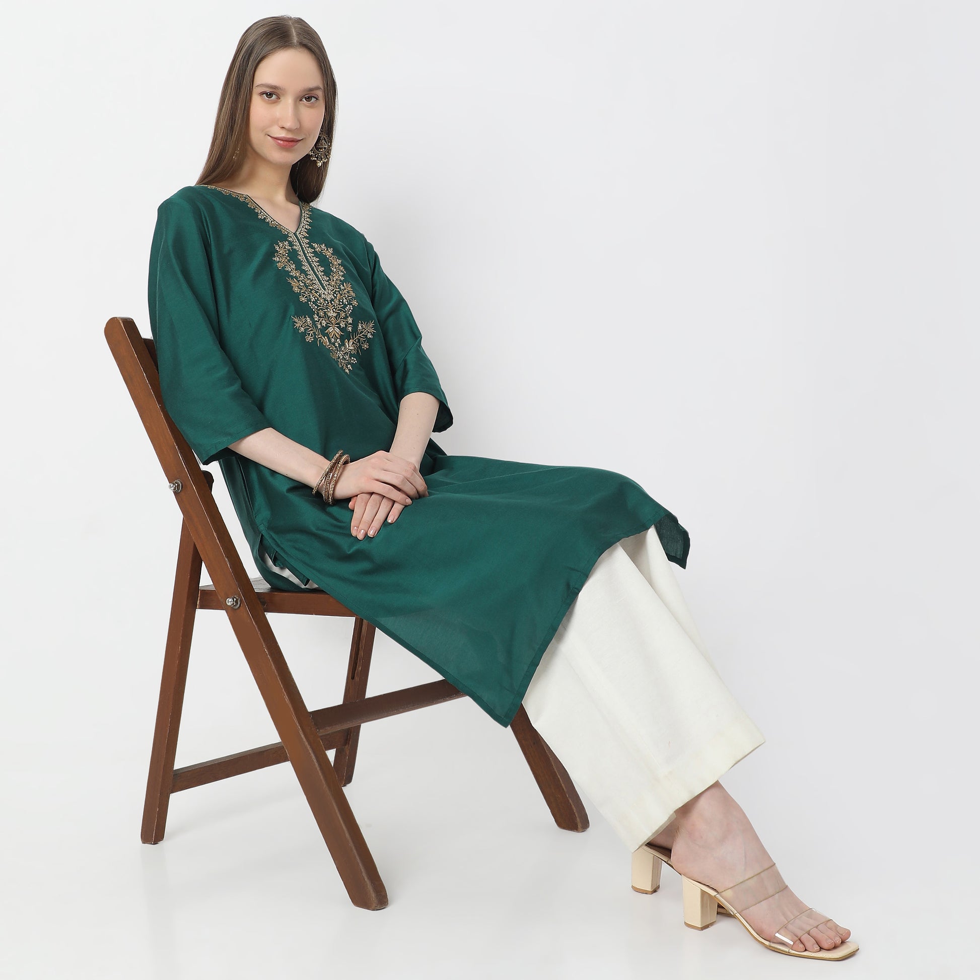 Embroidered Below Knee V-Neck Straight Fit Table Kurta
