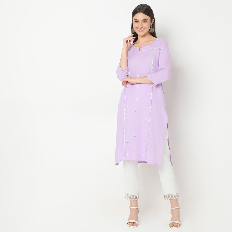 Straight Fit Embroidered Kurta