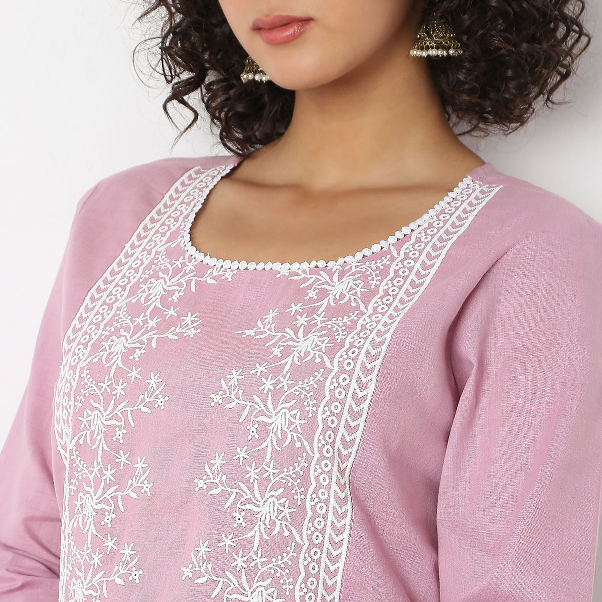 Straight Fit Embroidered U-Neck Kurta