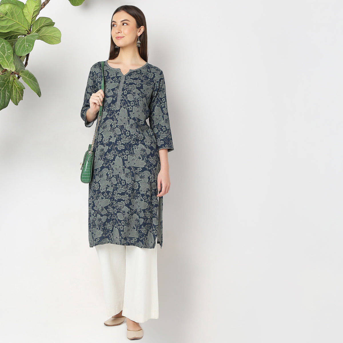 Straight Fit Printed Kurta