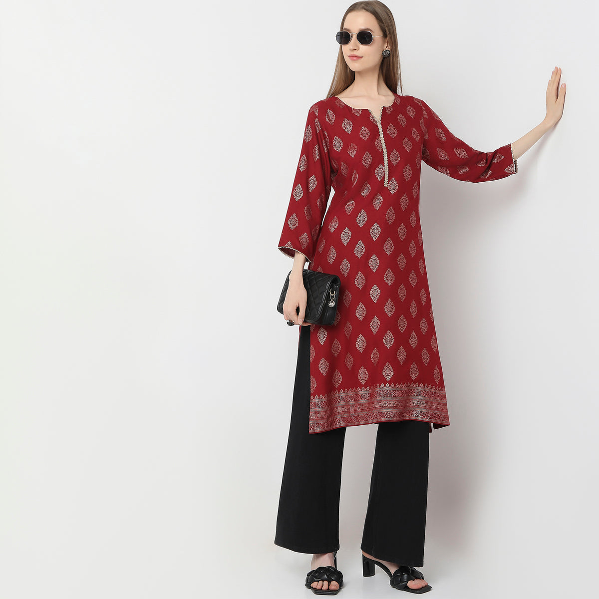 Straight Fit Printed Kurta