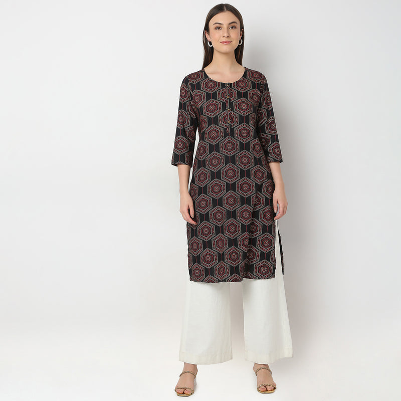 Straight Fit Printed Kurta