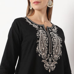 Embroidered Below Knee Length Straight Table Kurta