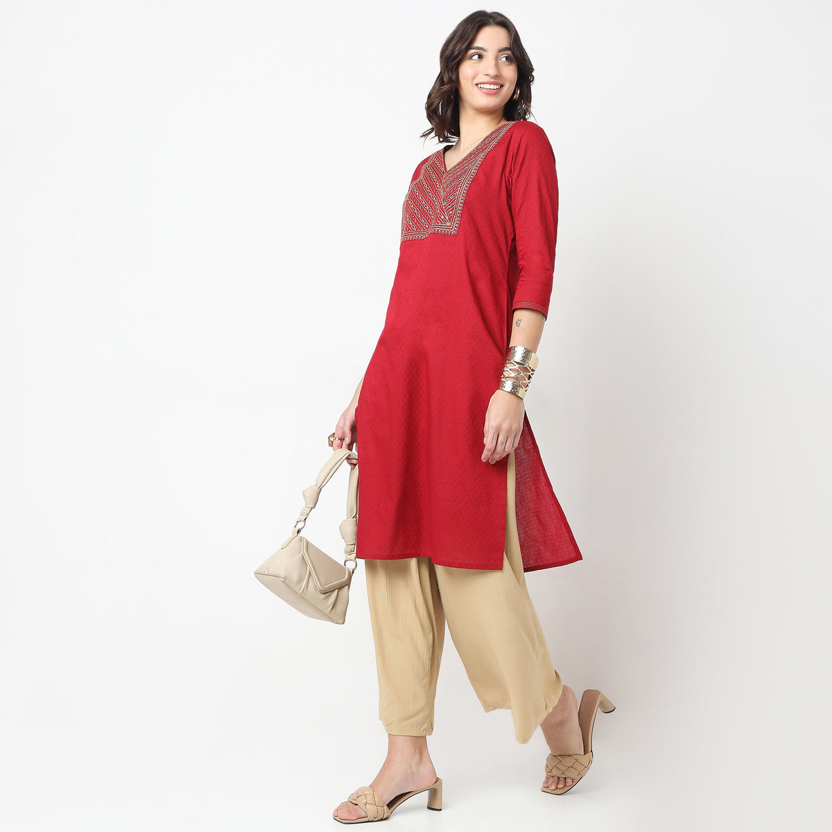 Regular Fit Embroidered Kurta