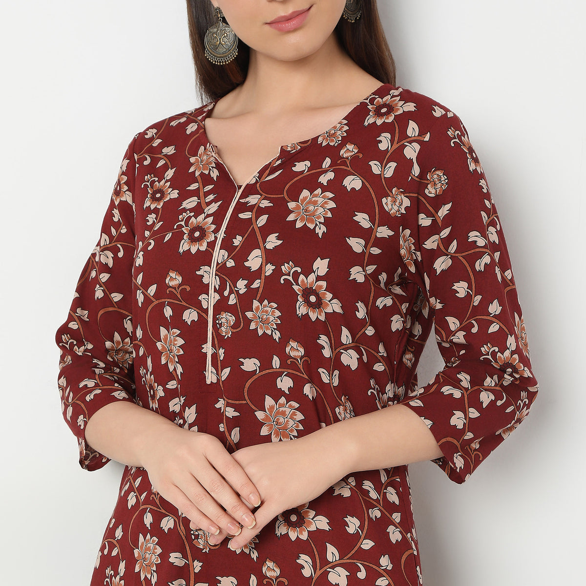 Straight Fit Floral Kurta