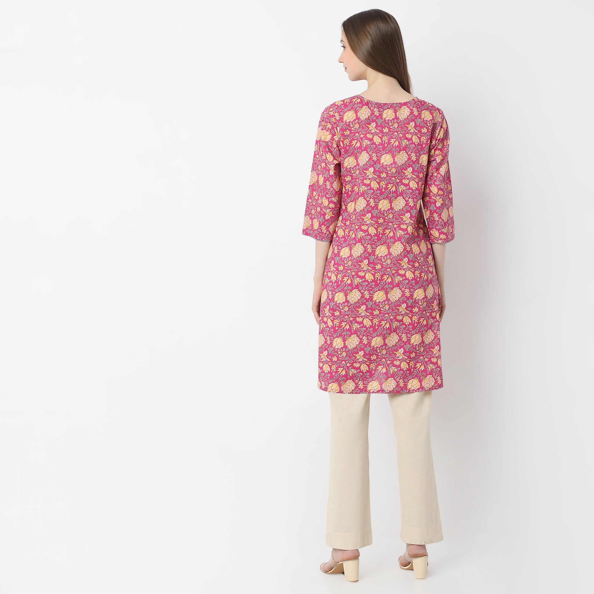Floral Knee Length Printed Straight Fit Table Kurta