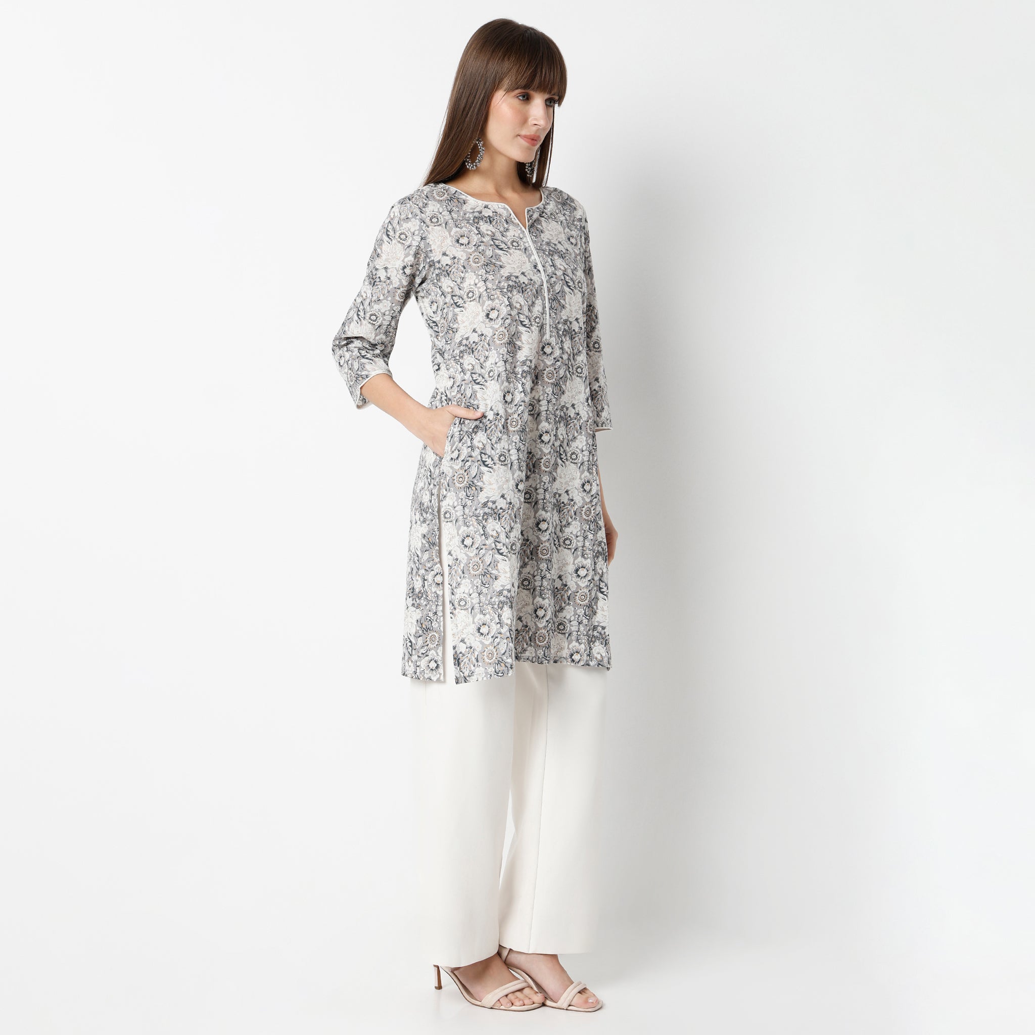 Straight Fit Floral Knee Length Kurta