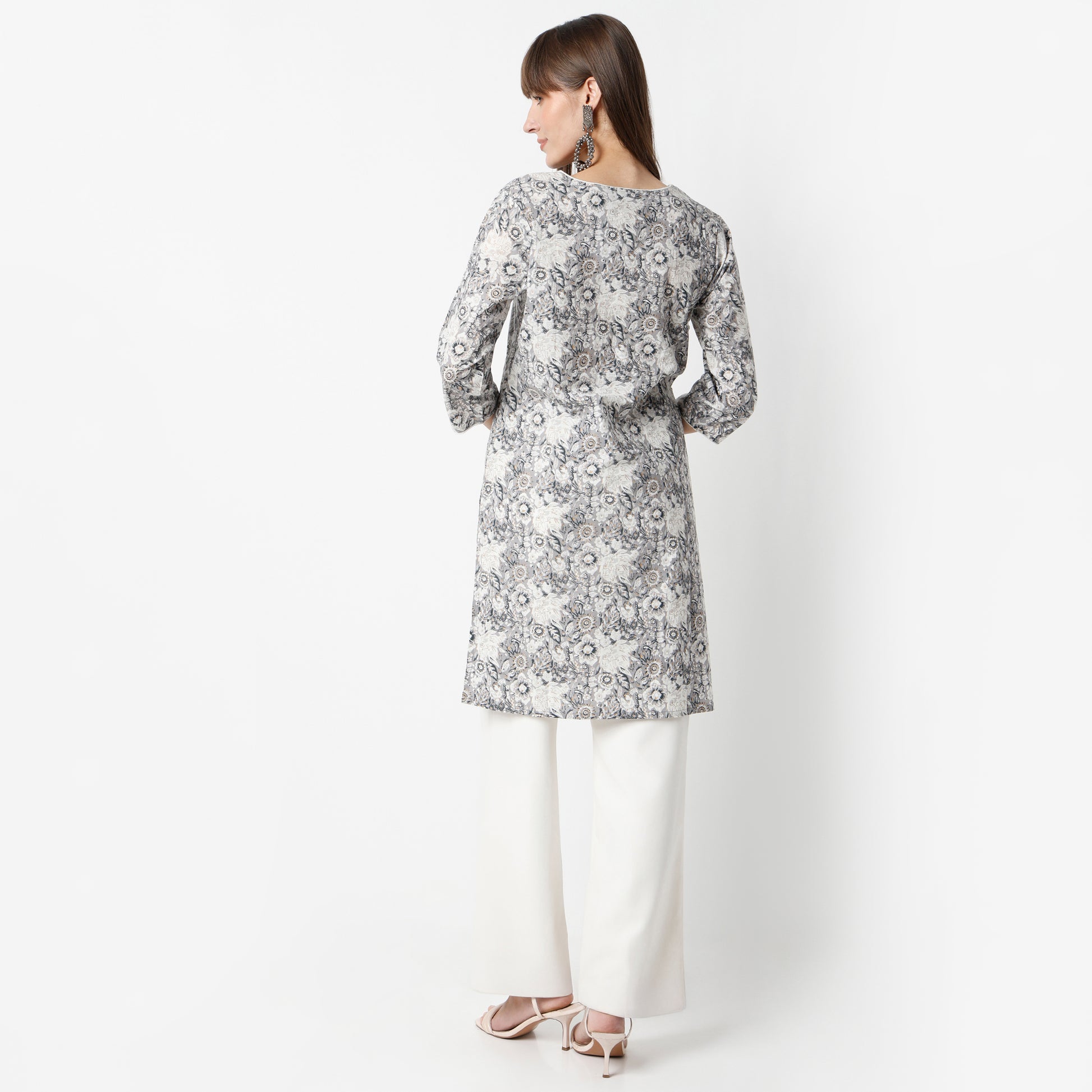 Straight Fit Floral Knee Length Kurta