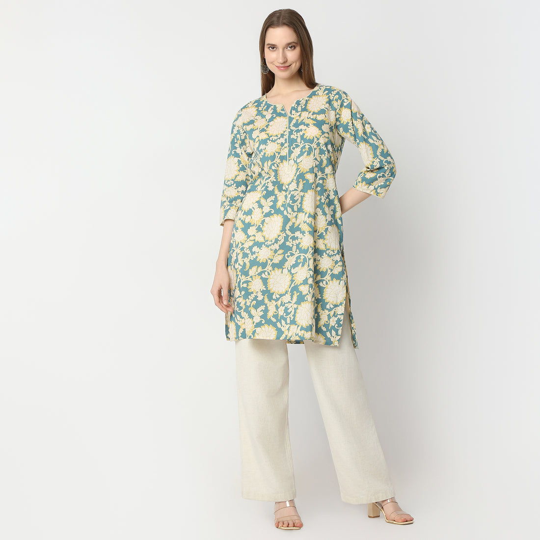Straight Fit Floral Knee Length Kurta