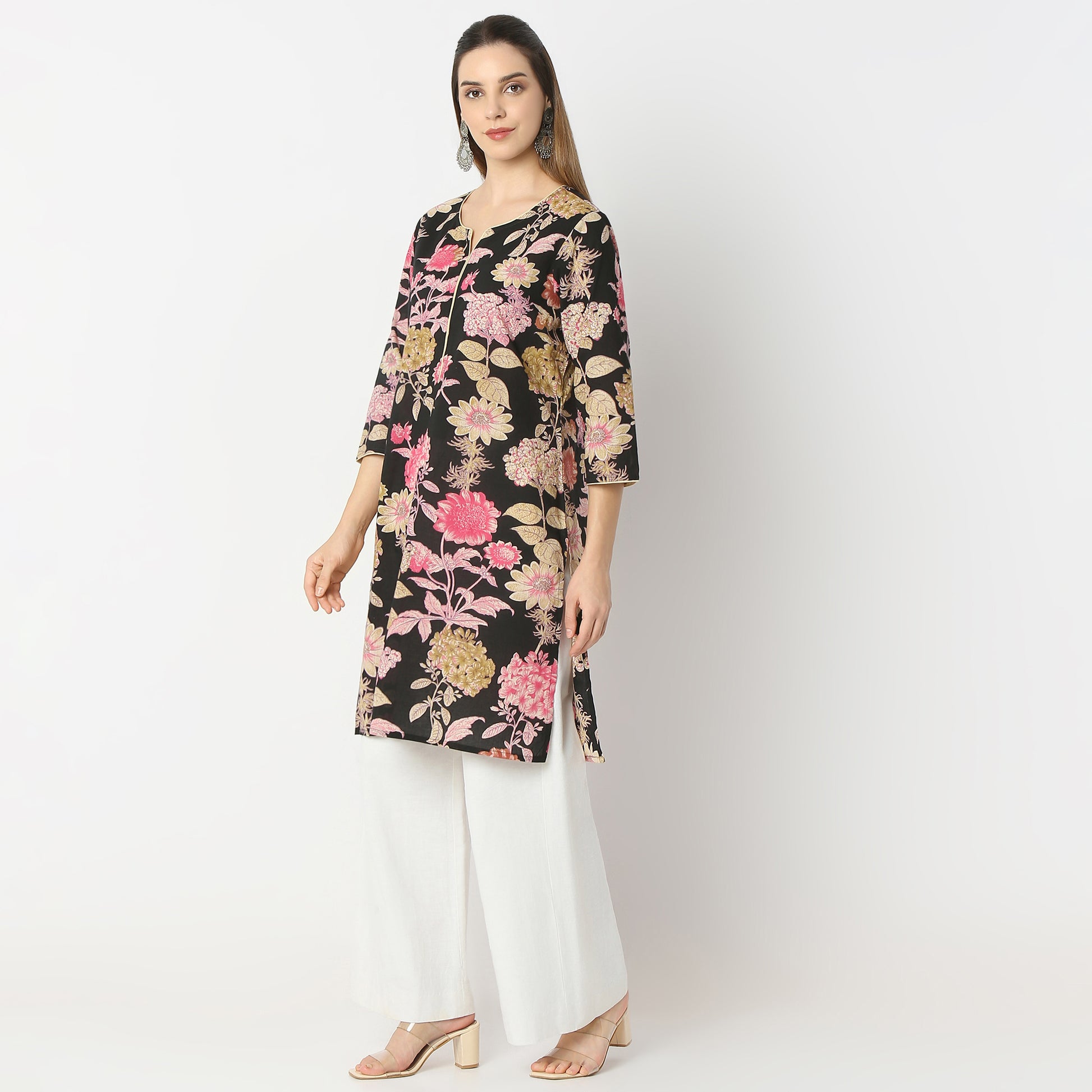 Straight Fit Floral Knee Length Kurta