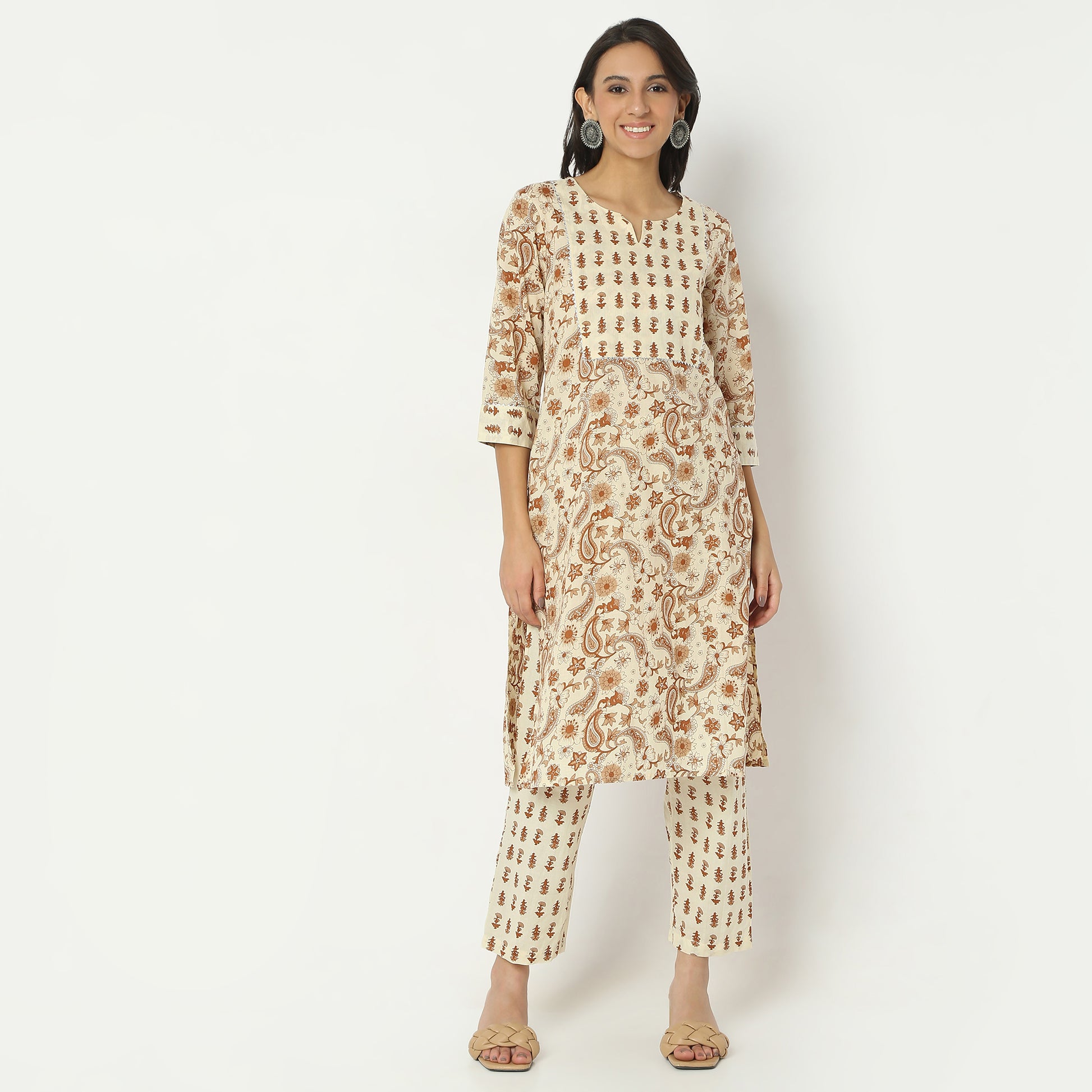 Straight Fit Printed Round Neck Below Knee Kurta
