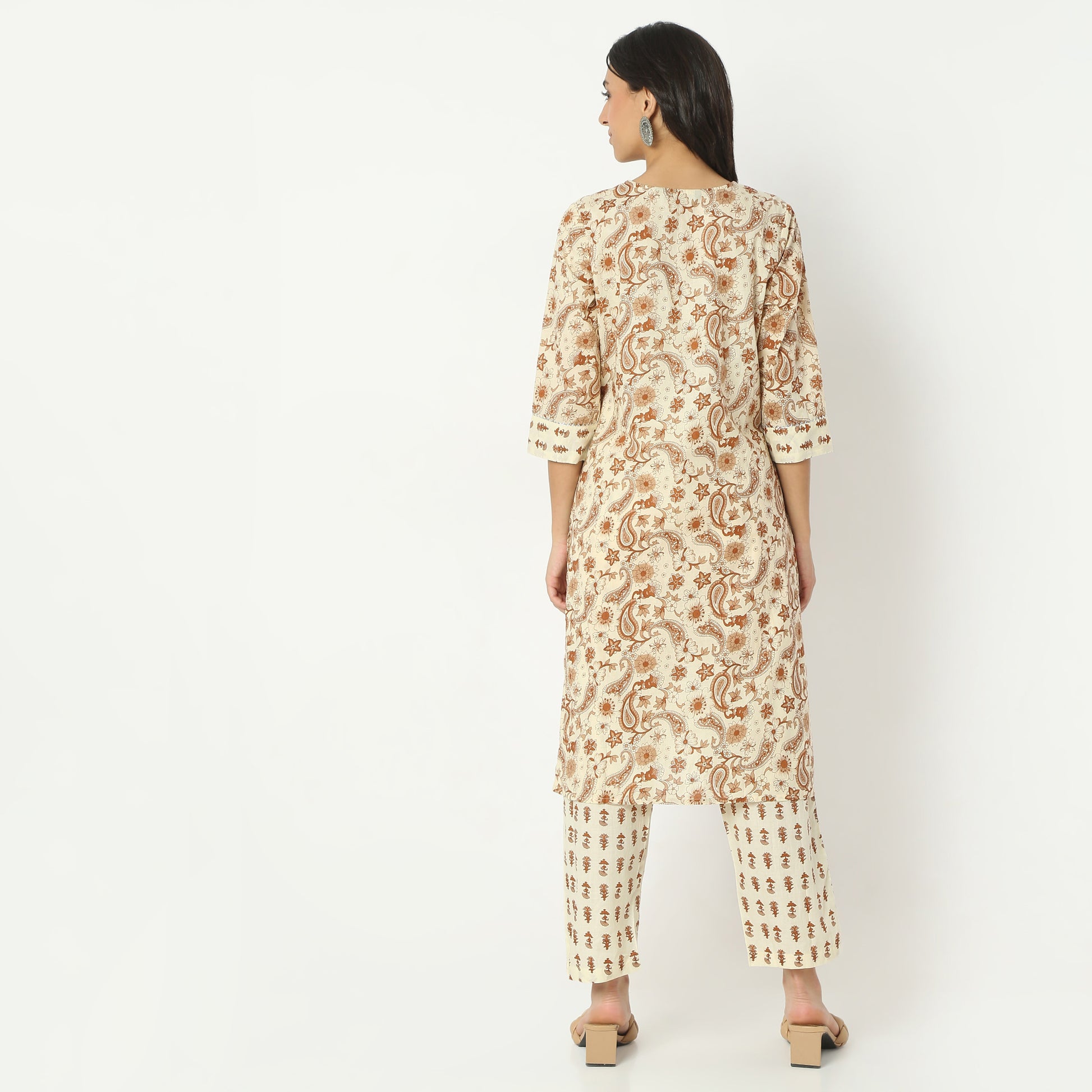 Straight Fit Printed Round Neck Below Knee Kurta