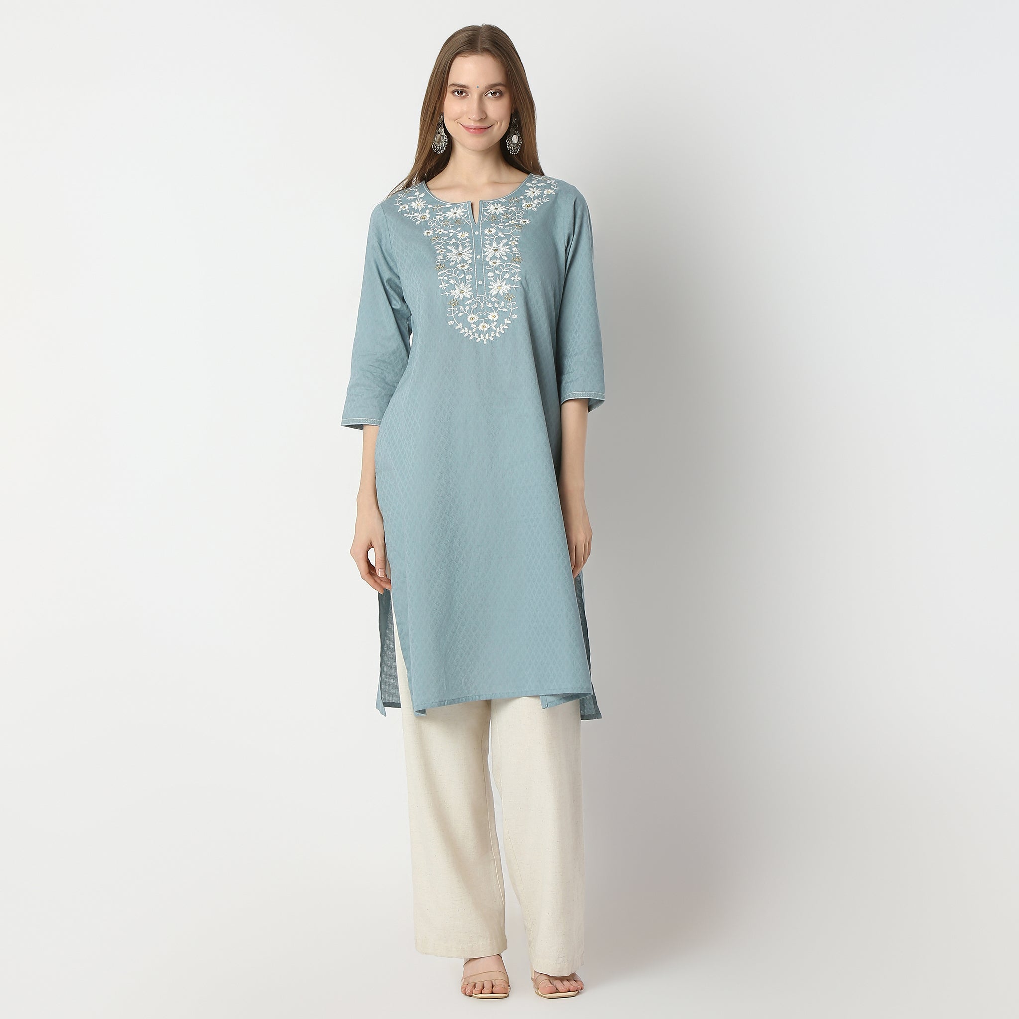 Regular Fit Embroidered Below Knee Kurta