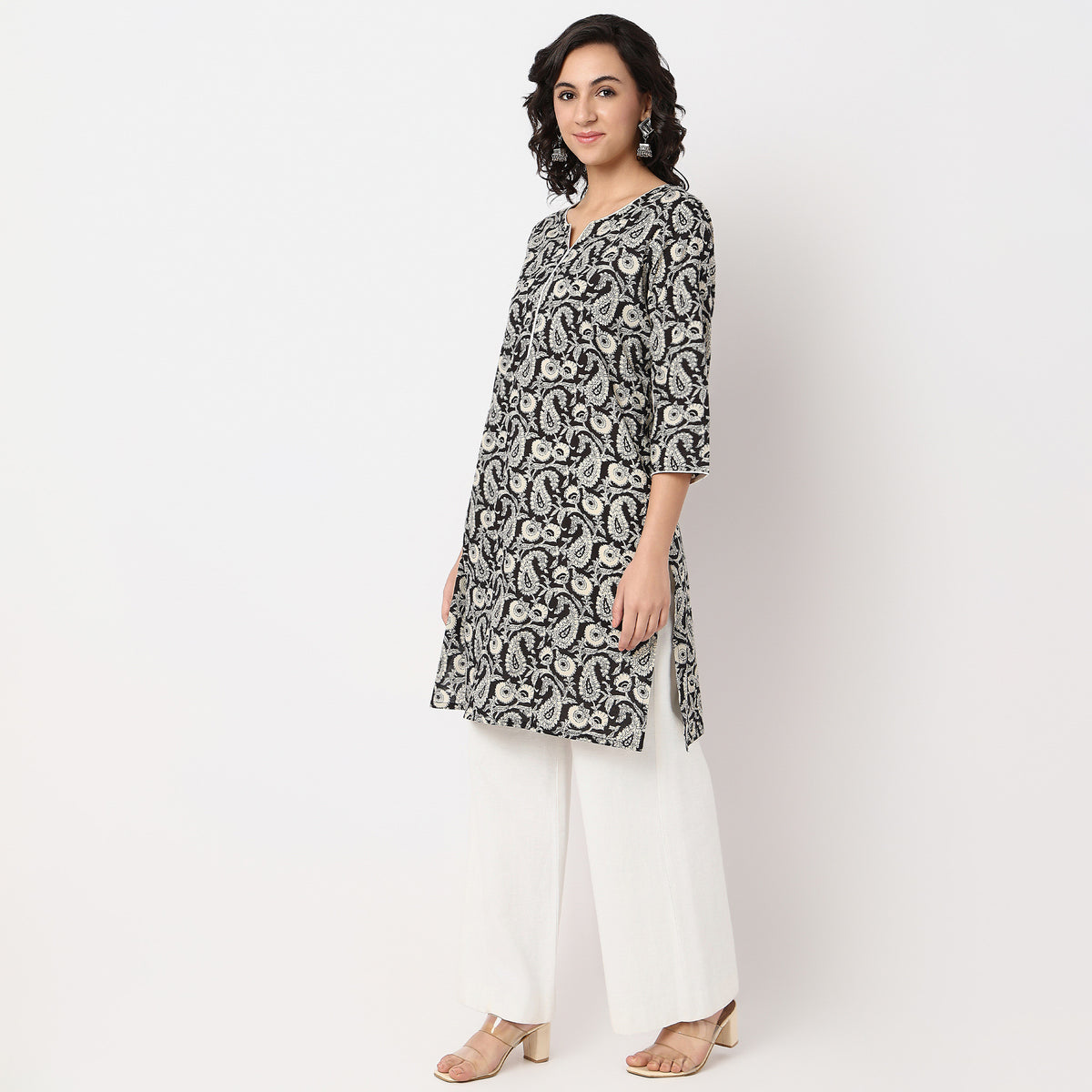 Floral Print Knee Length Straight Kurta