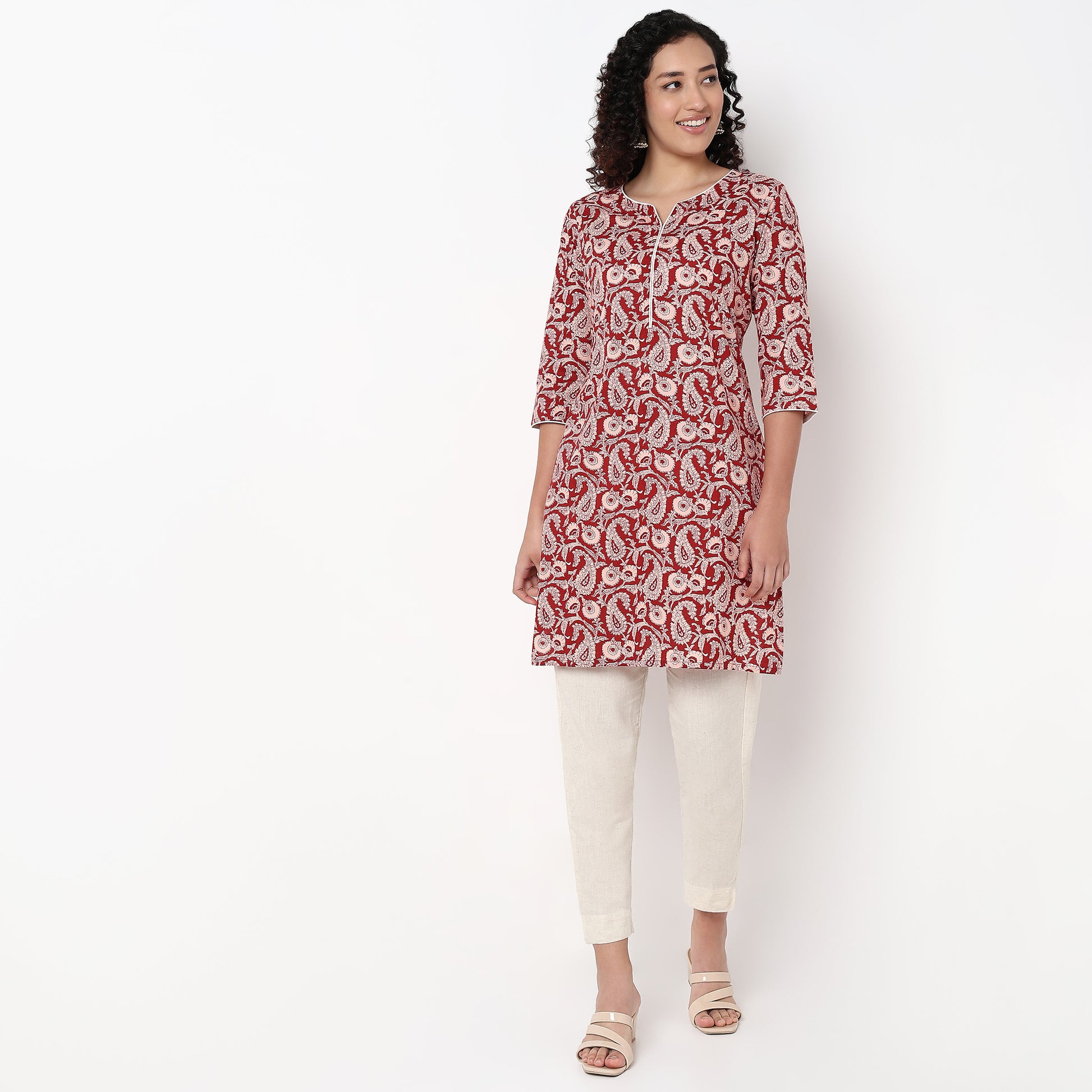 Floral Print Knee Length Straight Kurta