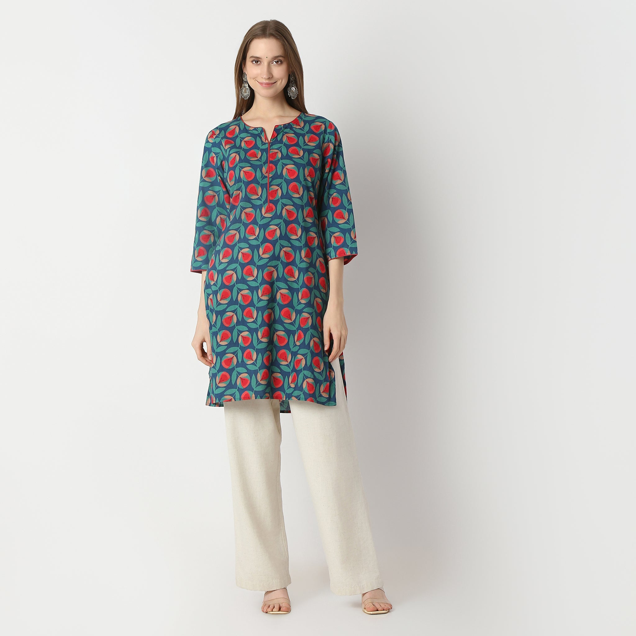 Straight Fit Floral Knee Length Kurta