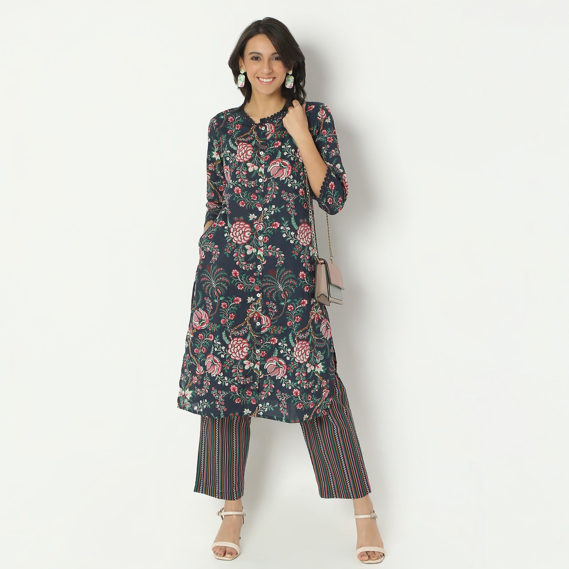 Straight Fit Printed Round Neck Calf Length Kurta
