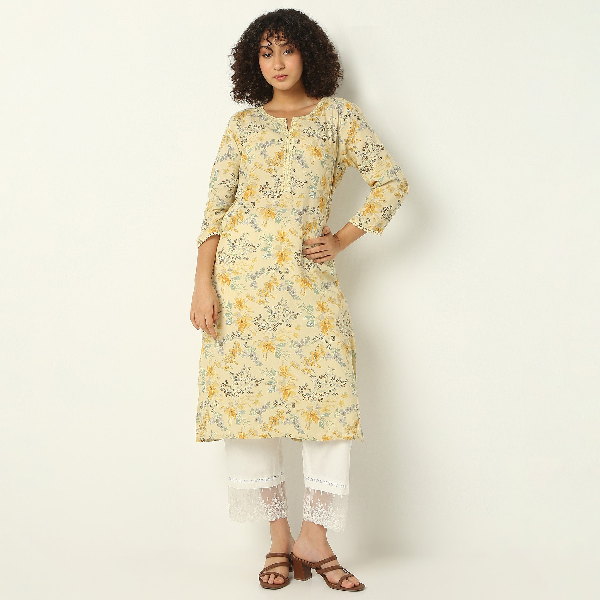 Straight Fit Printed Round Neck Kurta